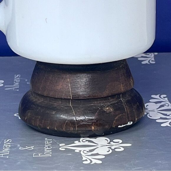 Ontario Coat of Arms Milk Glass Wood Base Pedestal Mug vintage - Picture 5 of 9